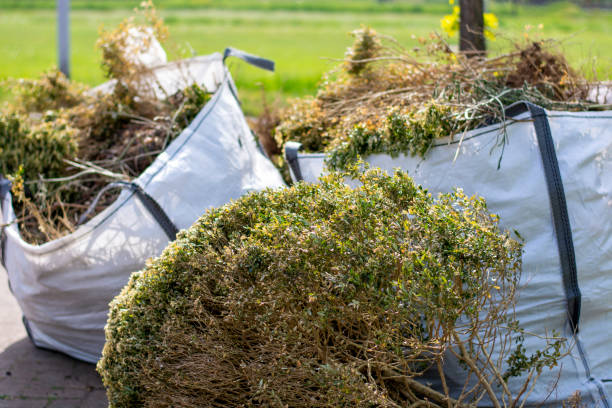 Best Construction Debris Removal  in Hewitt, TX